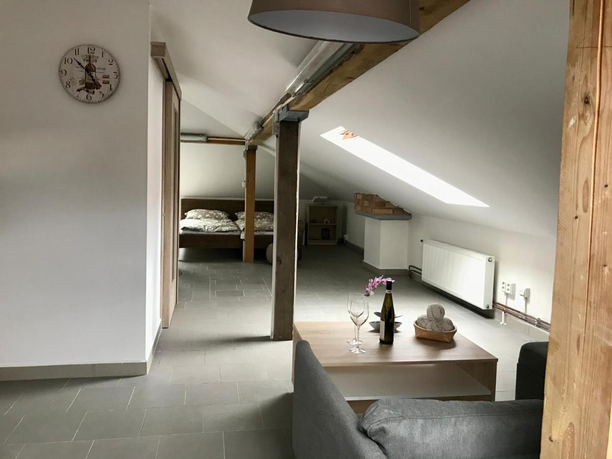 Apartmán U babičky Praga Exterior foto